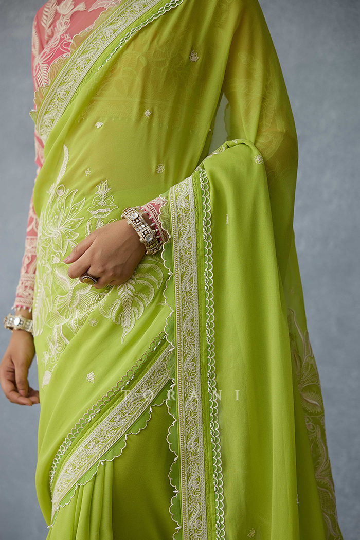 Angoori Vihana Saree