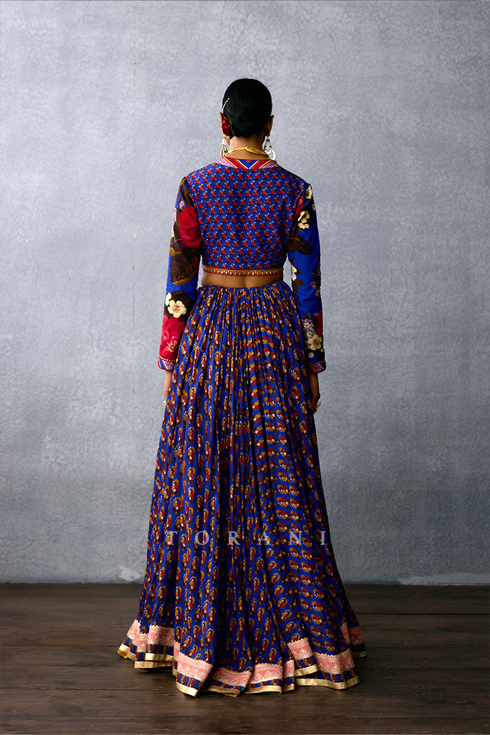 Neernidhi Pravartika Lehenga Set