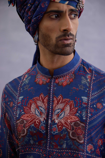 Neelambar Viraaj Kurta Set