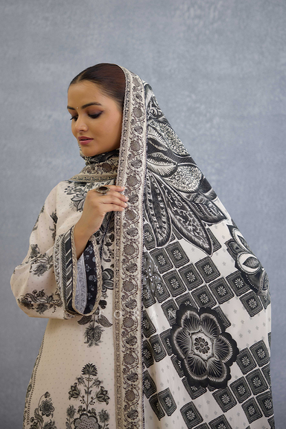 Kalamkari Aadhavi Odhni