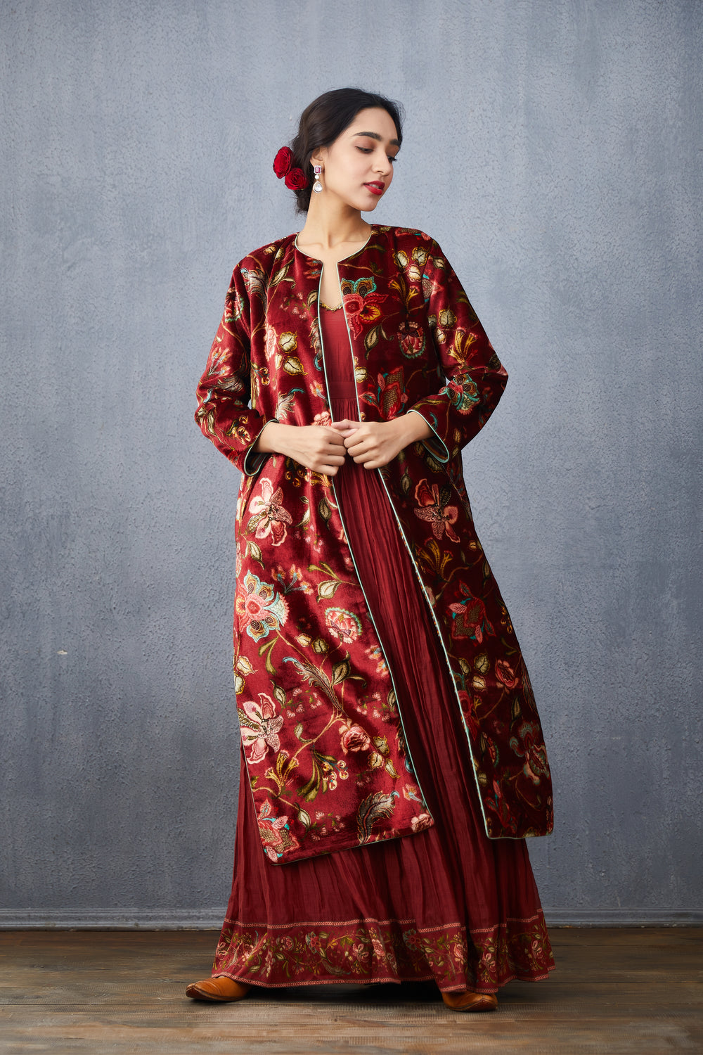 Gudhal Makhmal Jacket Set