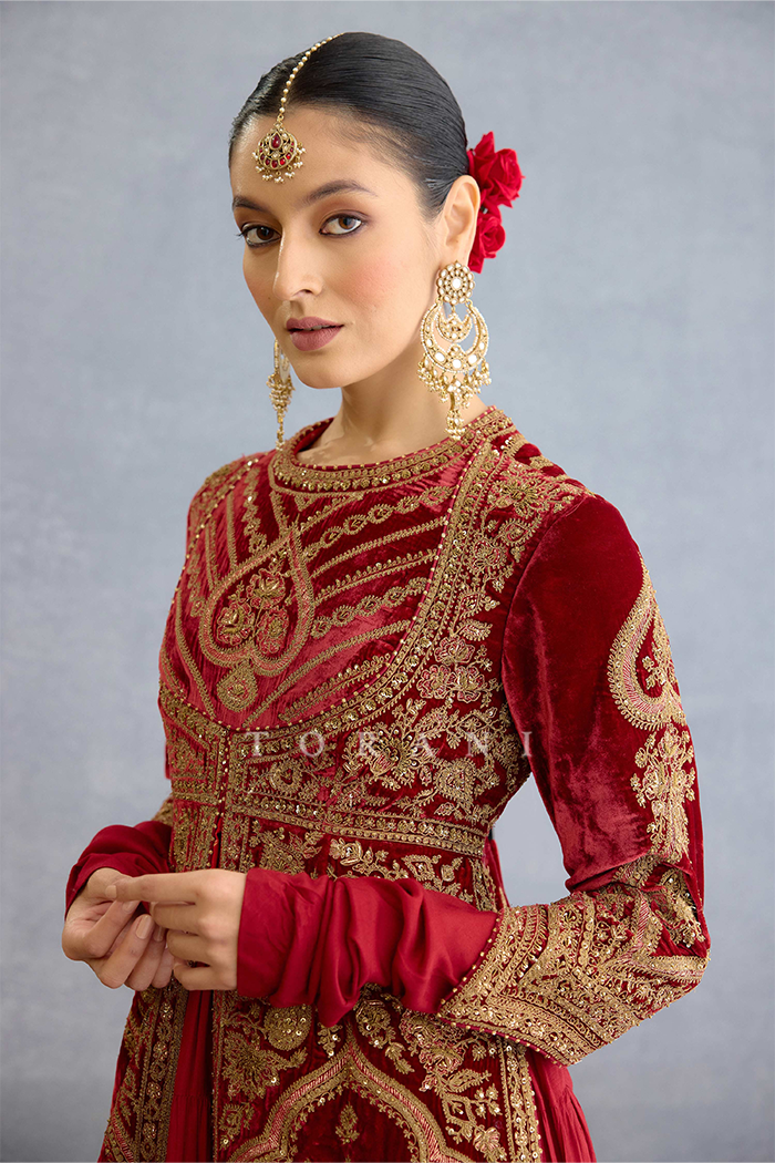 Shamse Vamika Jacket Set