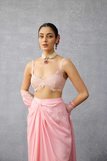 Gulaban Zuri Cape Set