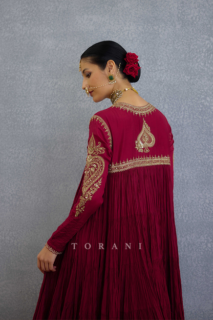 Surkh Minaj Anarkali Set