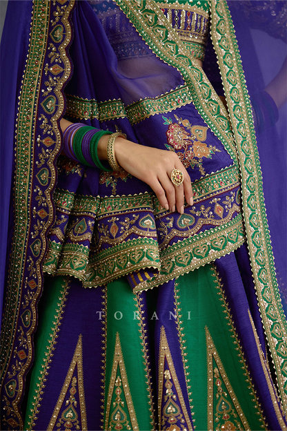 Baghan Morni Shoulder Odhni