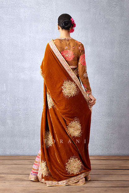 Stripe Printed readymade Saree with Gota Detailing