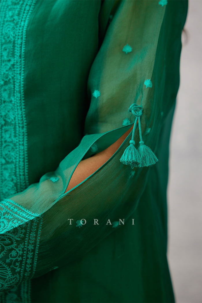 Rashi Khanna In Our Sabz Abhra Kurta Set