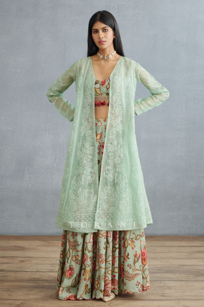 Champa Paavni Cape