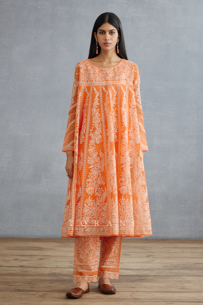 Santree Kalidaar Paavni Kurta Set