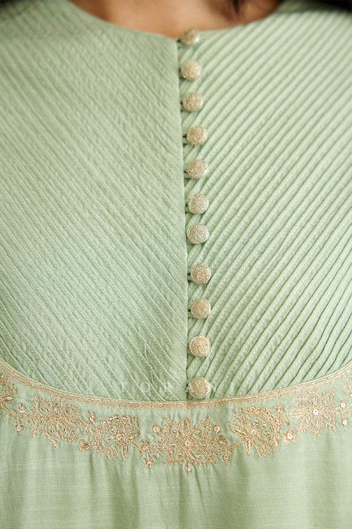 Gul-Neer Varini Kurta Set