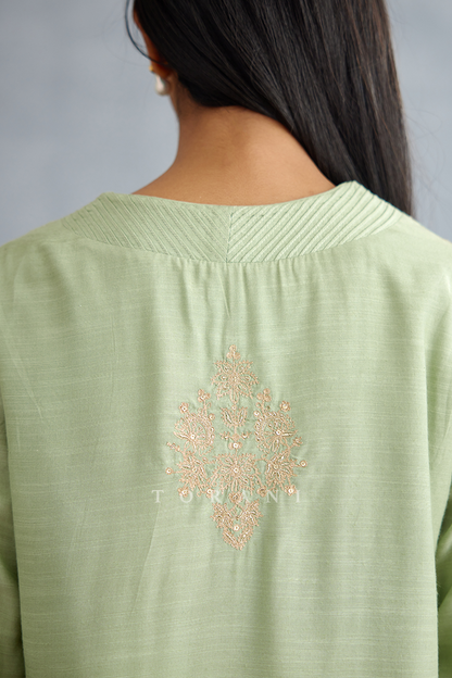 Gul-Neer Varini Kurta Set