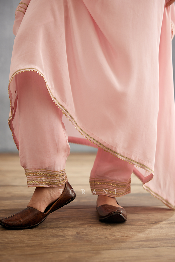 Gul-Mohar Ashni Kaftan Set