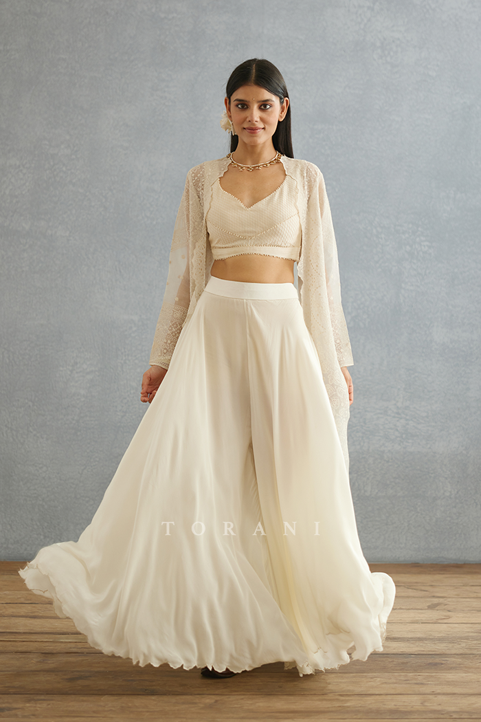 Gul-Bano Daavya Cape Set