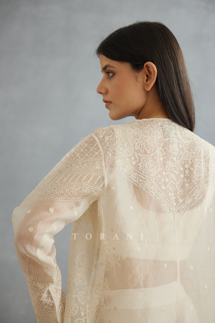 Gul-Bano Daavya Cape Set