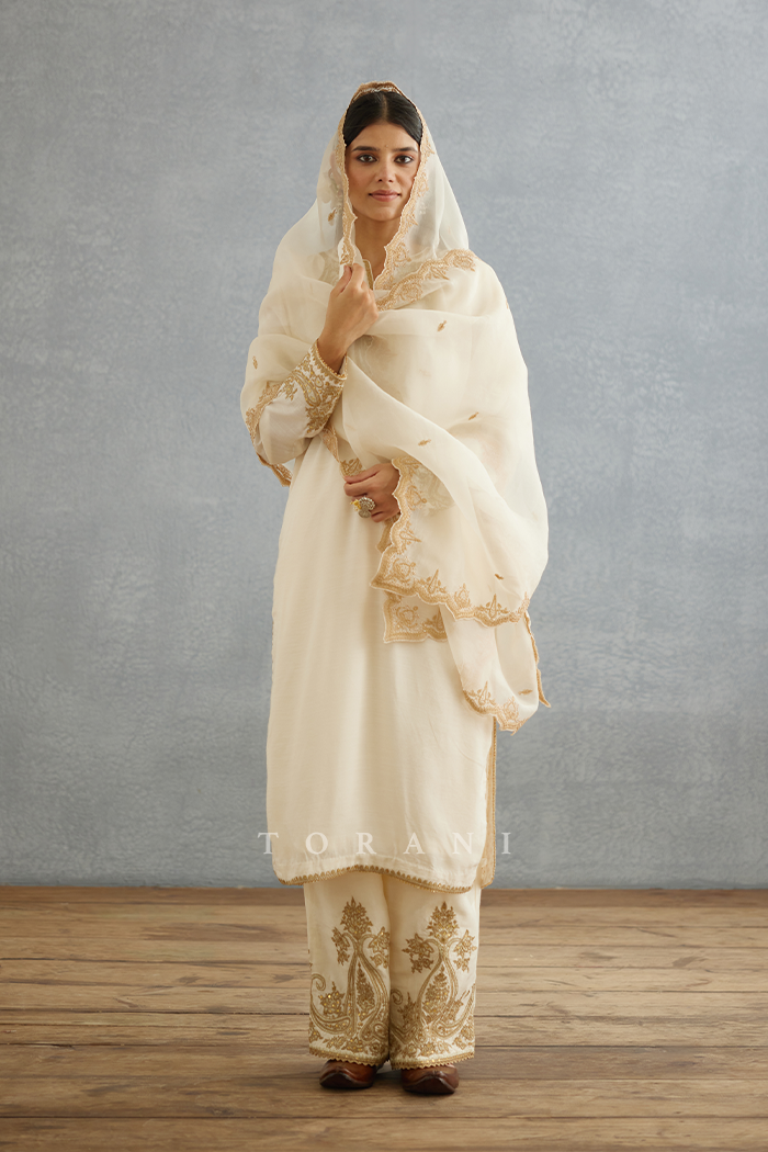 Gul-Bano Pushti Odhni