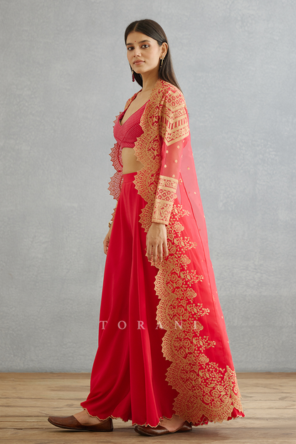 Gul-Kand Daavya Cape