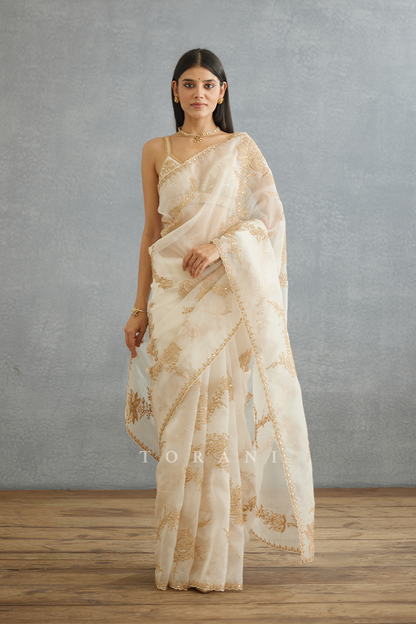 Gul-Bano Daavya Saree