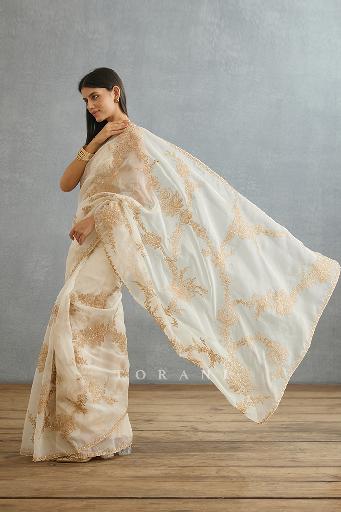 Gul-Bano Daavya Saree