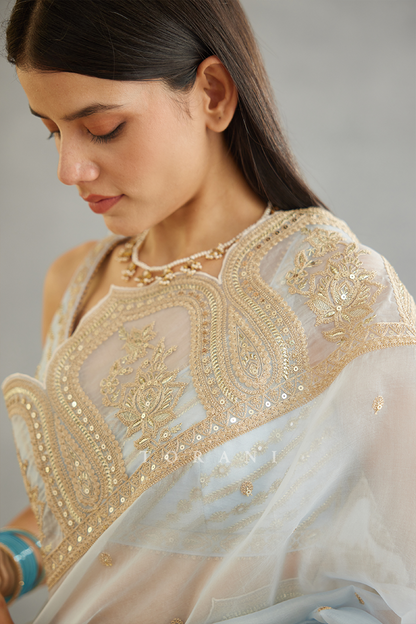 Gul-Nilofer Yashaswini Saree