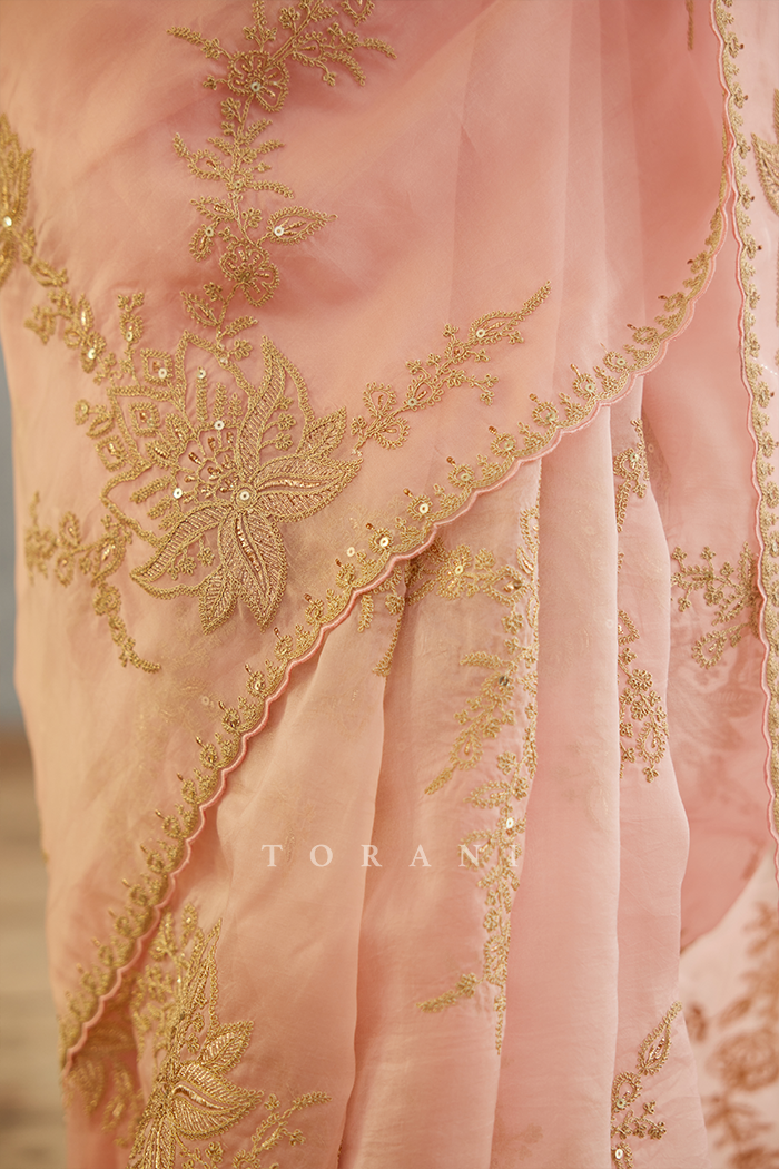 Gul-Mohar Daavya Saree