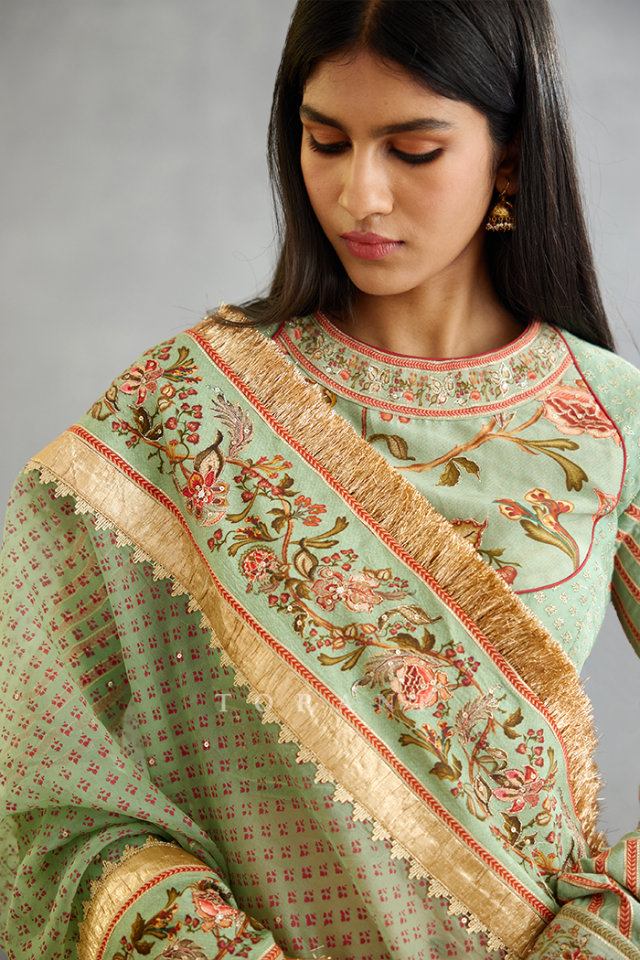 Champa Aamani Lehenga Set