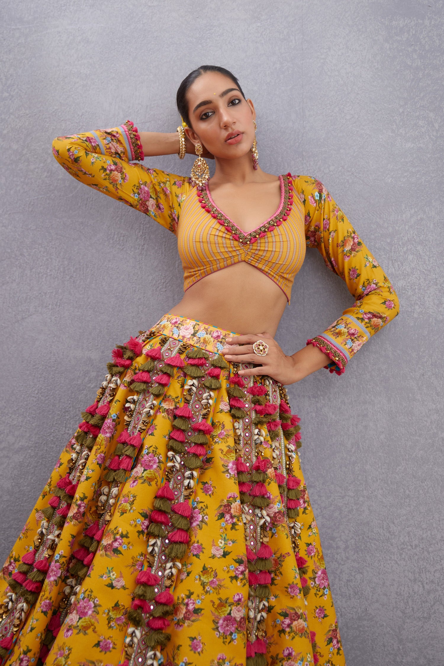 Sunehra Tasneem Odhni