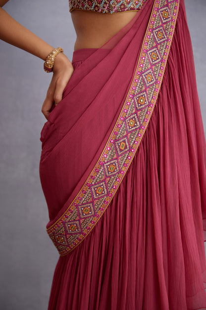 Manika Ikjot Saree