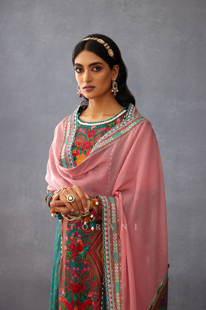 Dil Ruba Areeba Odhni