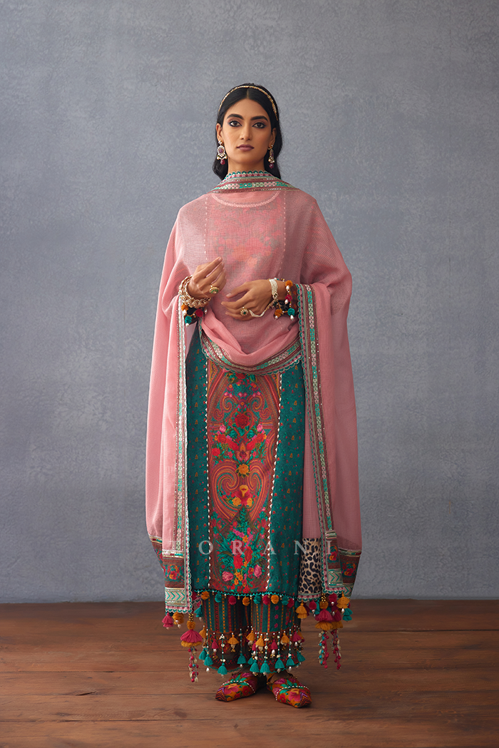 Dil Ruba Areeba Odhni