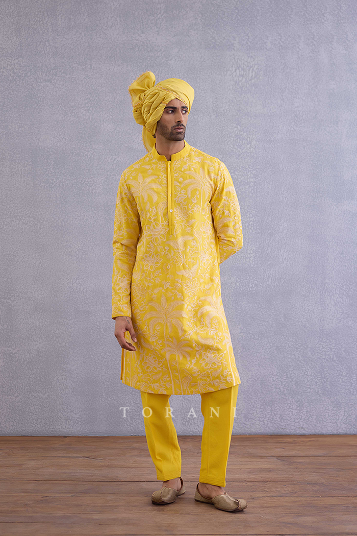 Kasmai Bhaanu Kurta Set