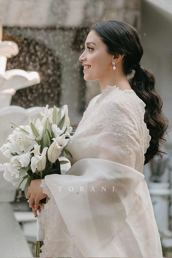 Kreenal Gala in our Swetah Farrin Saree Set