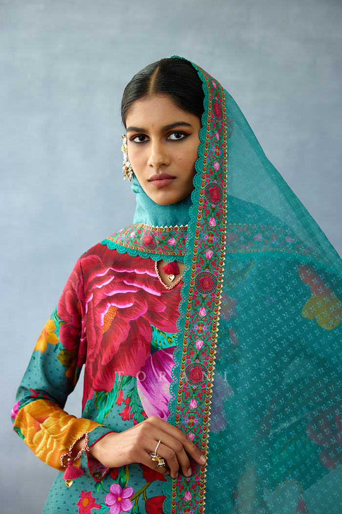 Dil Nawaz Afifa Kurta Set