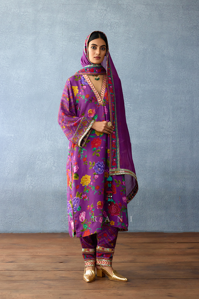 Dil Kusha Gazal Kurta Set