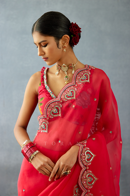 SALE - Dil Surkh Samila Saree