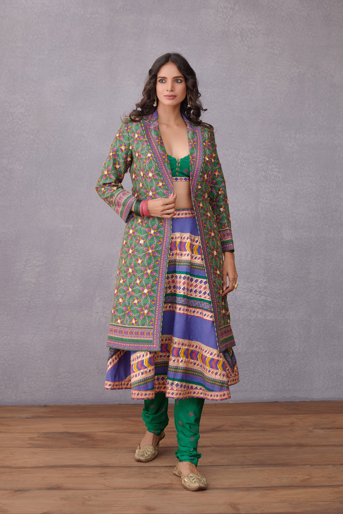 Panna Chakor Shamiyana Jacket