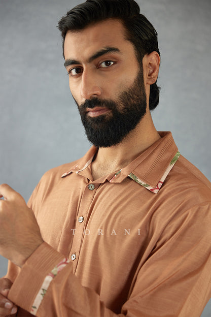 Gulabi Kahan Bandi Set