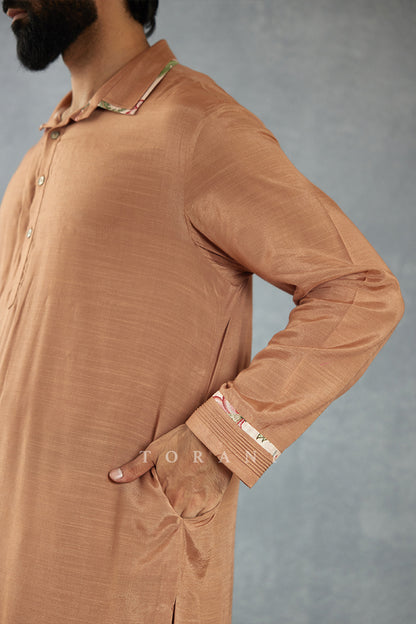 Gulabi Kahan Bandi Set