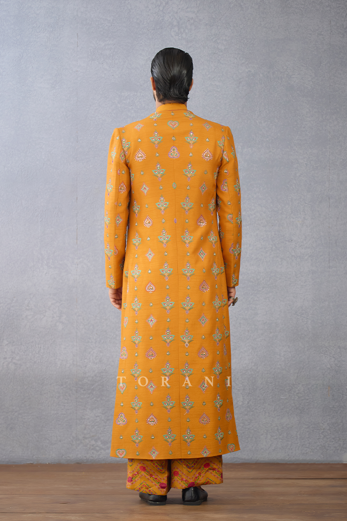 Dil Seher Fardin Sherwani Set