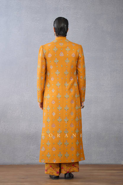 Dil Seher Fardin Sherwani Set