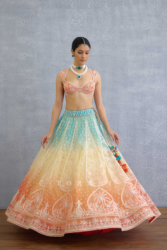 Godhuli Meera Lehenga Set