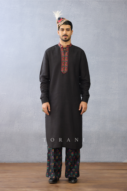 Dil Shaad Bahman Jacket Set