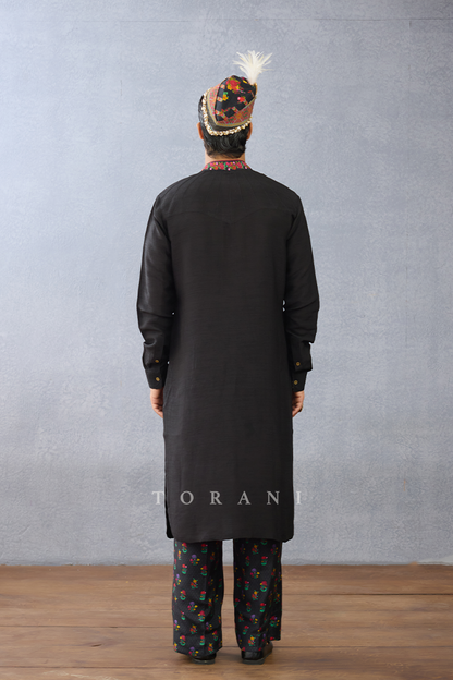 Dil Shaad Bahman Jacket Set