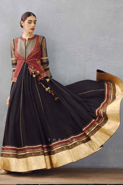 Gulghast Shirin Anarkali Set