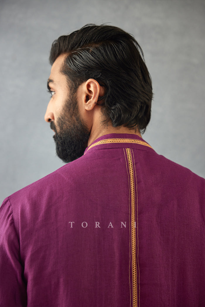 Jamuni Azha Kurta Set