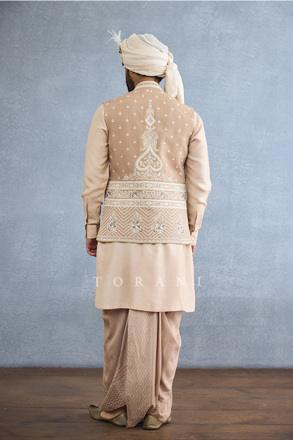 Noore Ratul Dhoti Set