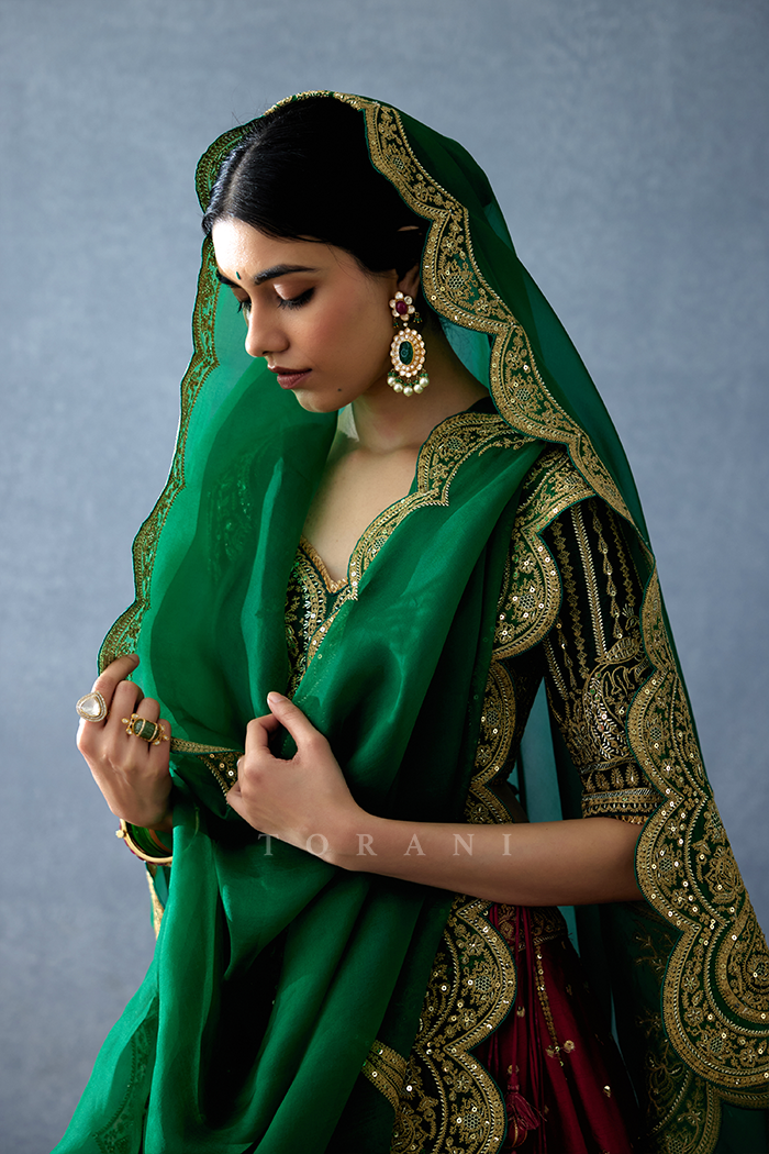 Kachi Keri Rifah Odhni