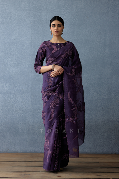 Neel Kamal Pankhuri Saree