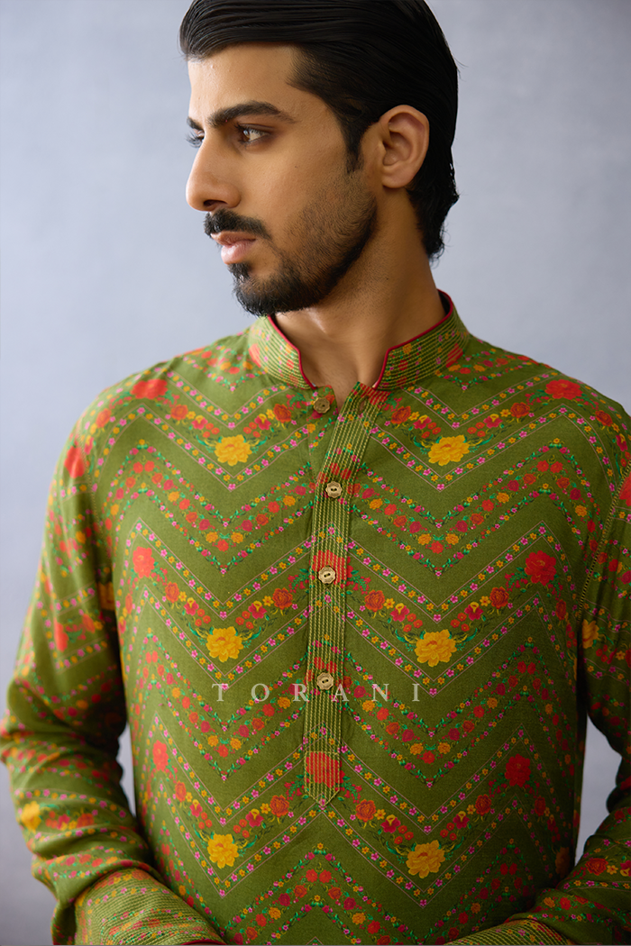 Dil Saaz Iraj Dhoti Set