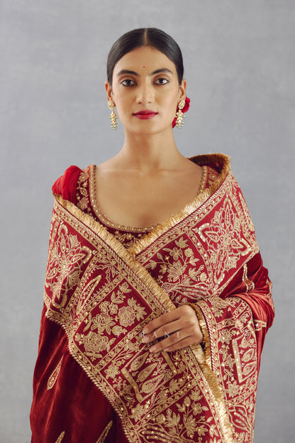 Sindoori Makhmal Amruta Saree