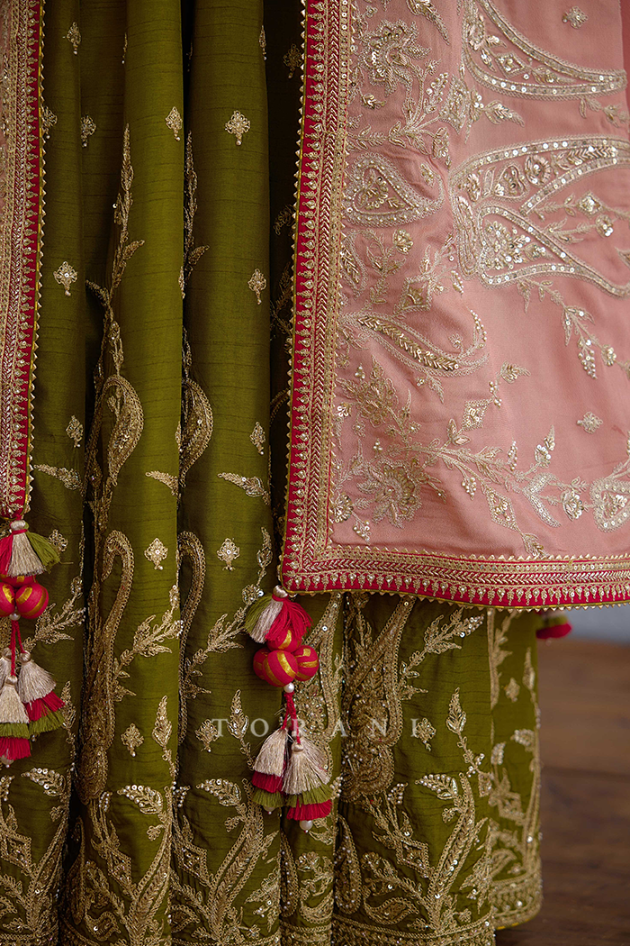 Samze Zohra Anarkali Set